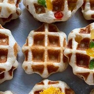 ร้านน้ำผึ้งมะนาว ศรีสกลมอล์ล ลานจอดรถ