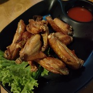 เมนูของร้าน ป้าแดงลาบอุบล 5 บางแสน ห้า