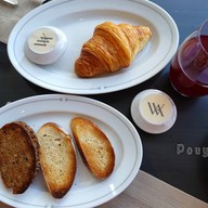 The Brasserie Waldrof Astoria Bangkok