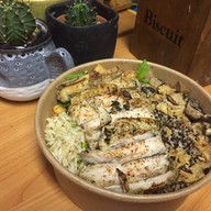 Add on: Spicy Quinoa with herb