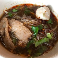 เมนูของร้าน เตี๋ยวเรือ๙บาท
