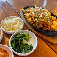เมนูของร้าน อาหารเกาหลี BaanOppa งามวงศ์วาน