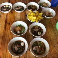 เมนูของร้าน เตี๋ยวเรือ๙บาท