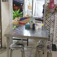 บรรยากาศ แก้วข้าวมันไก่ เอกชัย69 บางบอน