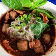 เมนูของร้าน ก๋วยเตี๋ยวเรือพัทลุง