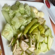 เมนูของร้าน แดงแหนมเนือง ในเมือง