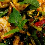 ลาภปาก (แยกไฟแดงตรอกจัทร์)