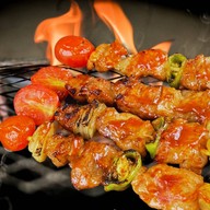 แสบเลียไม้ บาร์บีคิว