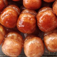 ไส้กรอกอีสานหน้าเซเว่นเก่าสี่แยกไฟแดงถนนใหญ่ตลาดวิศิษฐ์ชัย ใส้กรอกอีสานสาขา3