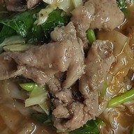 ราดหน้ายอดอร่อย เฮียจำเนียร