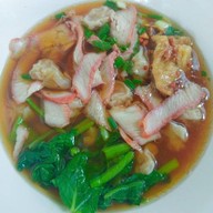 ตี๋ บะหมี่เกี๊ยวสูตรน้ำข้น