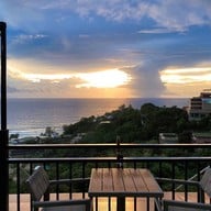 GU Bar café and restaurant