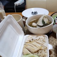 เมนูของร้าน ร้านก๋วยเตี๋ยวไก่แซ่บ  &  หมูตุ๋น  พหลโยธิน53 พหลโยธิน 53