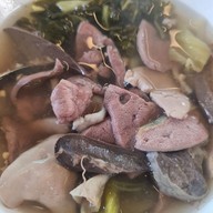 เล็กเลือดหมู ชินเขต