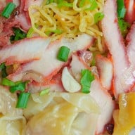 ตี๋ บะหมี่เกี๊ยวสูตรน้ำข้น