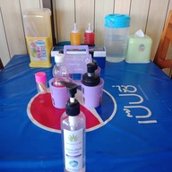 นพเก้าผัดกะเพราราดข้าวหอม