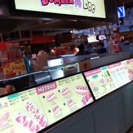 หน้าร้าน Bomber Dog Terminal21 Bomber dog Terminal 21 ชั้น LG