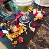 บ้านแม่คาเฟ่ แอนด์ เรสเทอรองท์ - Baan Mae Cafe & Restaurant Chiang Mai