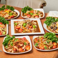 เมนูของร้าน ตำแหลกไทเลย