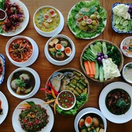 พริกแกงเคเทอริ่ง บางบัวทอง