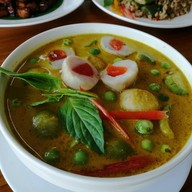 หน้าร้าน พริกแกงเคเทอริ่ง บางบัวทอง