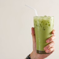 เมนูของร้าน ร้านตำหนักแก้ว ราคาเริ่มต้น 59 บาท อร่อยระดับตำนานมากกว่า 20