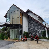 พรีม วิลเลจ (Preme Village)