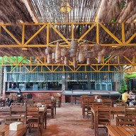 บรรยากาศ Flora I talay