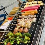 หม่าล่าสายแดรกบางแสน -