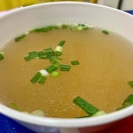 ตี๋ใหญ่ข้าวมันไก่และข้าวขาหมู สาขาไทรน้อย เรื่องข้าวมันไก่ โปรดไว้ใจเรา