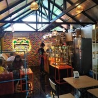 บรรยากาศ แปดเซียนคาเฟ่ 8Sien Cafe’