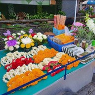 Max Florists ขายดอกไม้นวลจันทร์