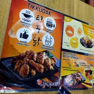 เมนู Choongman Chicken อโศก สุขุมวิทพลาซ่า Korean Town