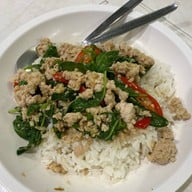 ร้านอาหาร จันทนา Janthana มีสาขาเดียว ตรงข้ามซอยประชาอุทิศ 23 (ใกล้แยกเหม่งจ๋าย)