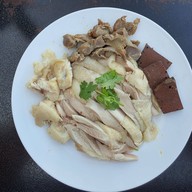 เมนูของร้าน ข้าวมันไก่ตอนปักษ์ใต้