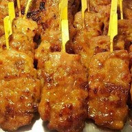 หมูปิ้งณัฐวุฒิ ตลาดไท