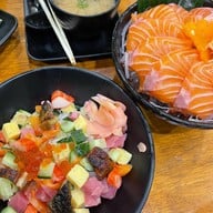 จานอร่อย by โกดังนมสด บางขุนเทียน