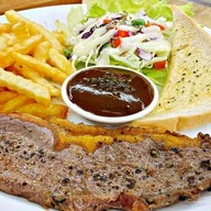 Guusteak House #สเต็กบ้านกู หัวหมาก