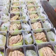 แก้วข้าวมันไก่ตอนวัดเกาะ