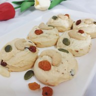 เมนู เอแคลร์ เฮาส์ บางแสน