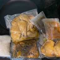 เมนูของร้าน ราชาไก่ต้มน้ำปลาลุงกะป้า