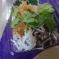 เมนูของร้าน ขนมไทย แม่สมจิตต์ ตลาดนางเลิ้ง