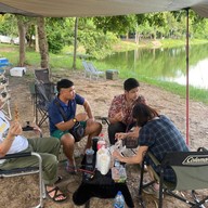 บรรยากาศ แสบเลียไม้ บาร์บีคิว