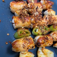 แสบเลียไม้ บาร์บีคิว