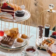 เรือนเล็ก