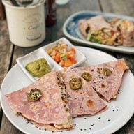 Big Bite Cafe Koh Tao