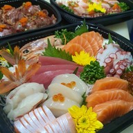 Sugoi Sushi สุโก่ย ซูชิ แซลมอนสดนอร์เวย์