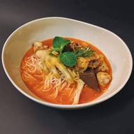 จักรวาลขนมเส้น