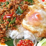 ครัวคุณนายเปิ้ล"อาหารตามสั่ง" ไม่มีสาขา
