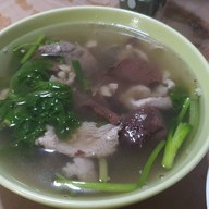 เมนูของร้าน คะนึงหา ต้มเลือดหมู รัชดา28